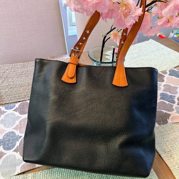 Dooney & Bourke Pebble Grain Tote – Black Leather with Red Lining | Excellent Co - Picture 14 of 16